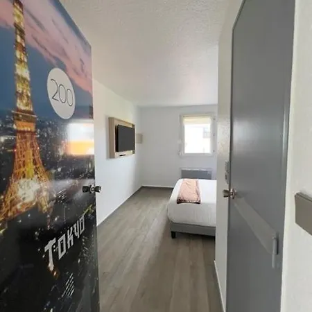 Kyriad Direct Bezannes 2* Reims