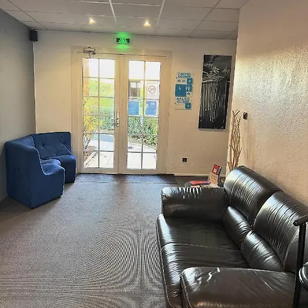 Kyriad Direct Bezannes Hotel Reims