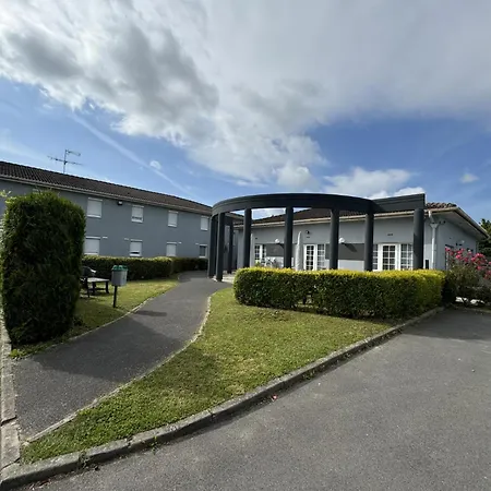 Kyriad Direct Bezannes Hotel Reims