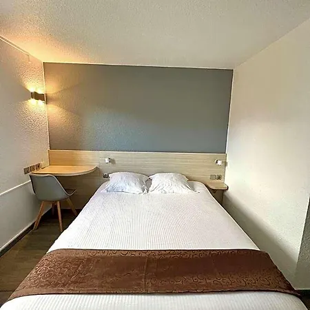 Kyriad Direct Bezannes Hotel