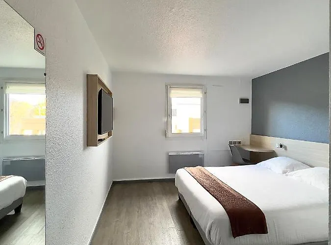 Kyriad Direct Bezannes Hotel