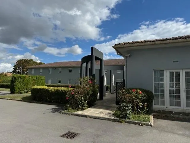 Kyriad Direct Bezannes 호텔 랭스